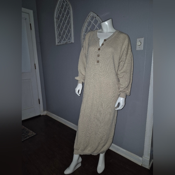 Free People FP Beach Hailee Sweater Midi Dress Size Medium NWT - Picture 3 of 10